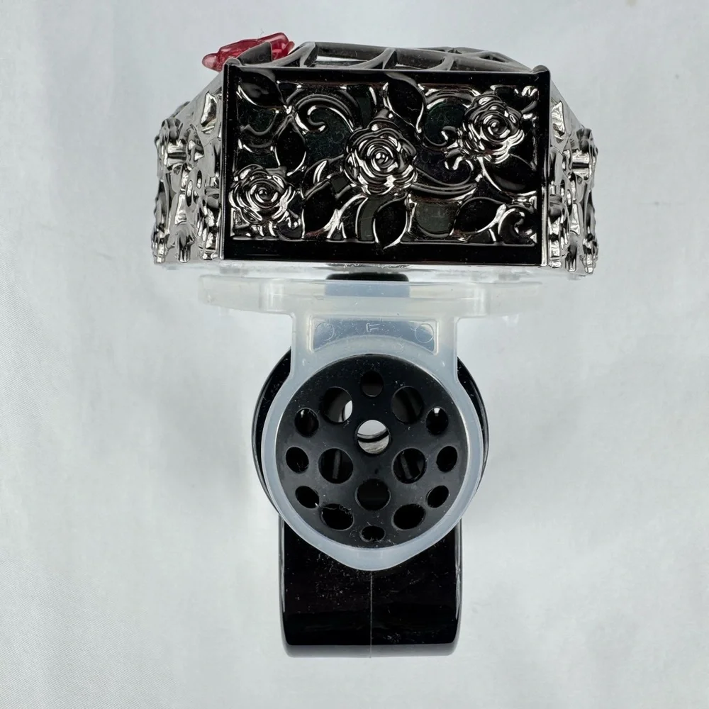 Bath & Body Works Wallflowers Fragrance Plug – Coffin Skeleton Gothic Rose